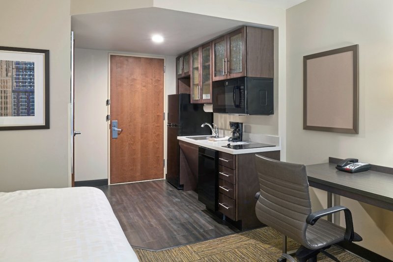 Candlewood Suites New York City Times Square 4
