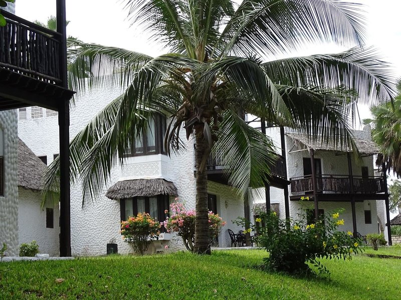 Jacaranda Indian Ocean Beach Resort 14