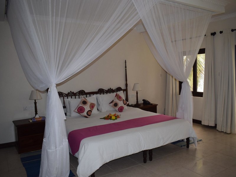 Jacaranda Indian Ocean Beach Resort 18