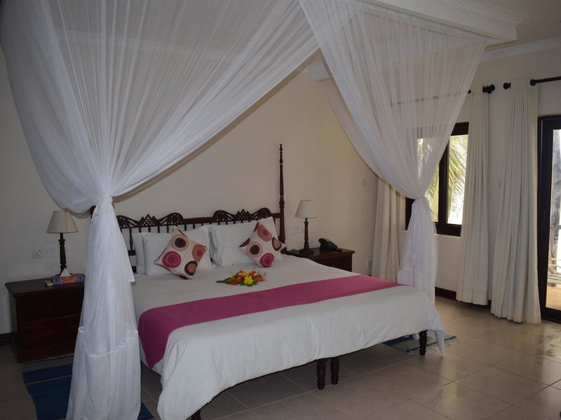 Jacaranda Indian Ocean Beach Resort 20
