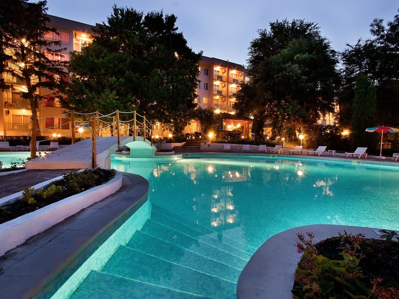 Ljuljak 11 - Outdoor Pool