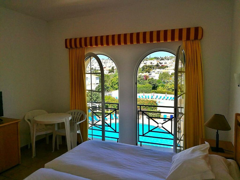 Luz Bay Club Beach & Sun Hotel 11