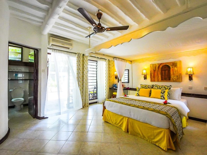 Papillon Lagoon Reef 38