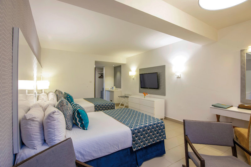 Leopard Beach Resort & Spa 13