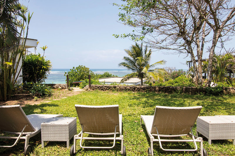Leopard Beach Resort & Spa 18