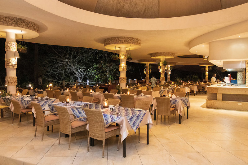 Leopard Beach Resort & Spa 26