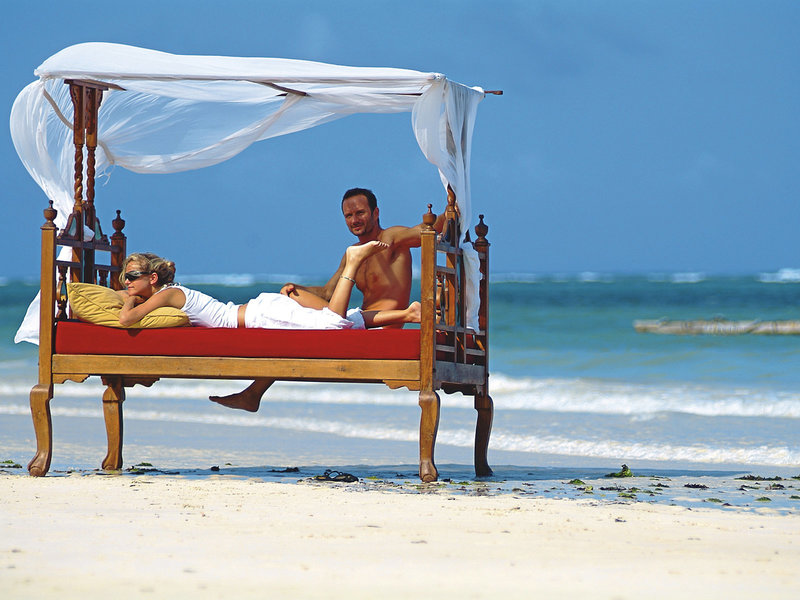 Leopard Beach Resort & Spa 8