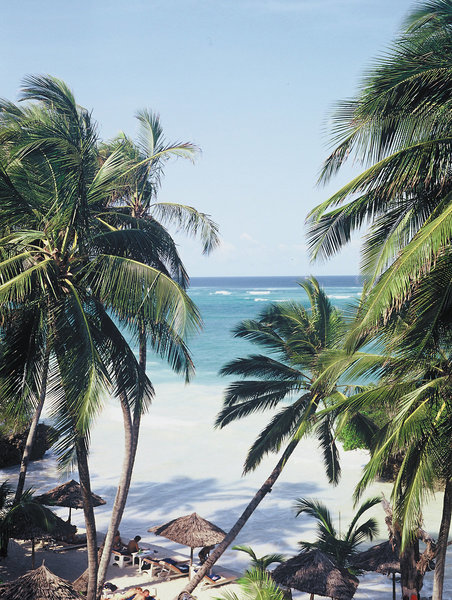 Leopard Beach Resort & Spa 9
