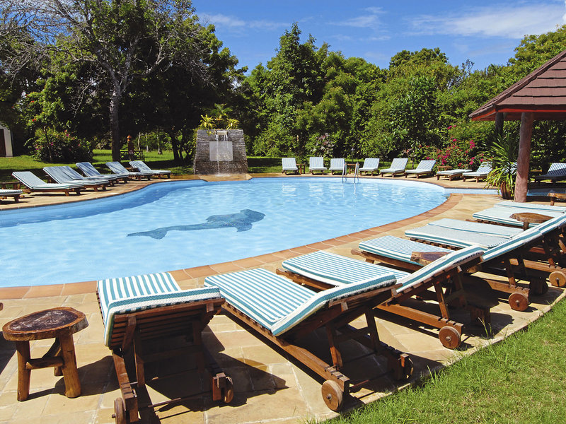 Leopard Beach Resort & Spa 13