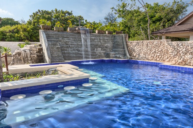 Leopard Beach Resort & Spa 12