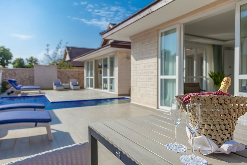 Leopard Beach Resort & Spa 34