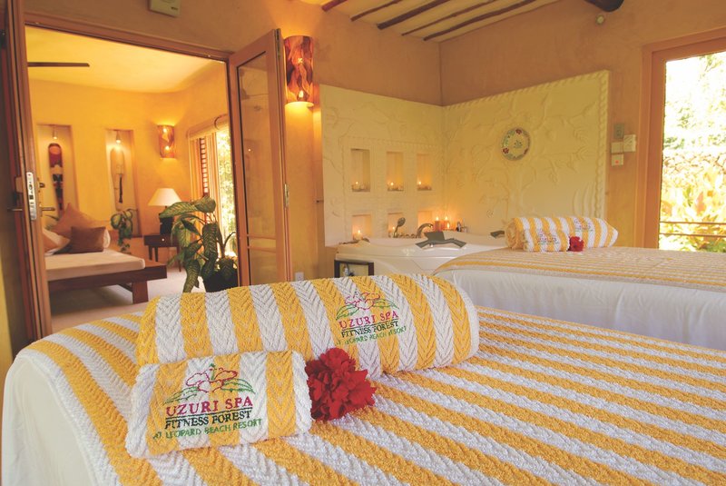 Leopard Beach Resort & Spa 43