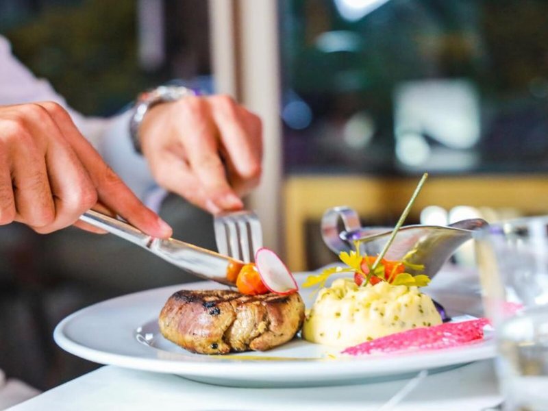 Mabrouk Hotel & Suites 17