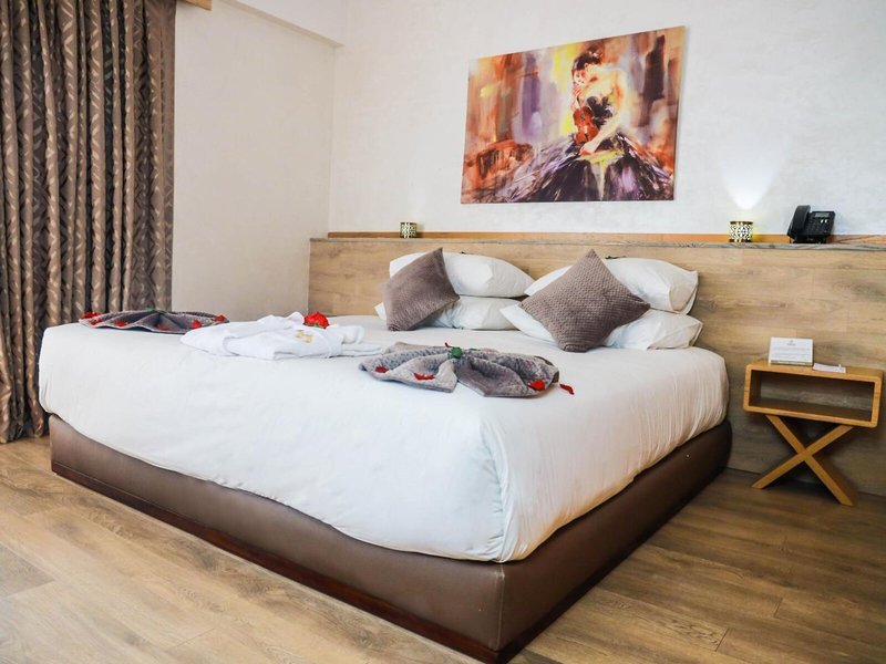 Mabrouk Hotel & Suites 34