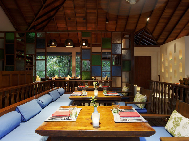 Machchafushi Island Resort & Spa Maldives, The Centara Collection 17