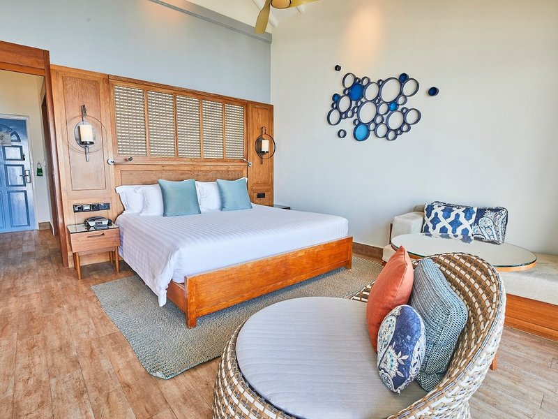 Machchafushi Island Resort & Spa Maldives, The Centara Collection 35