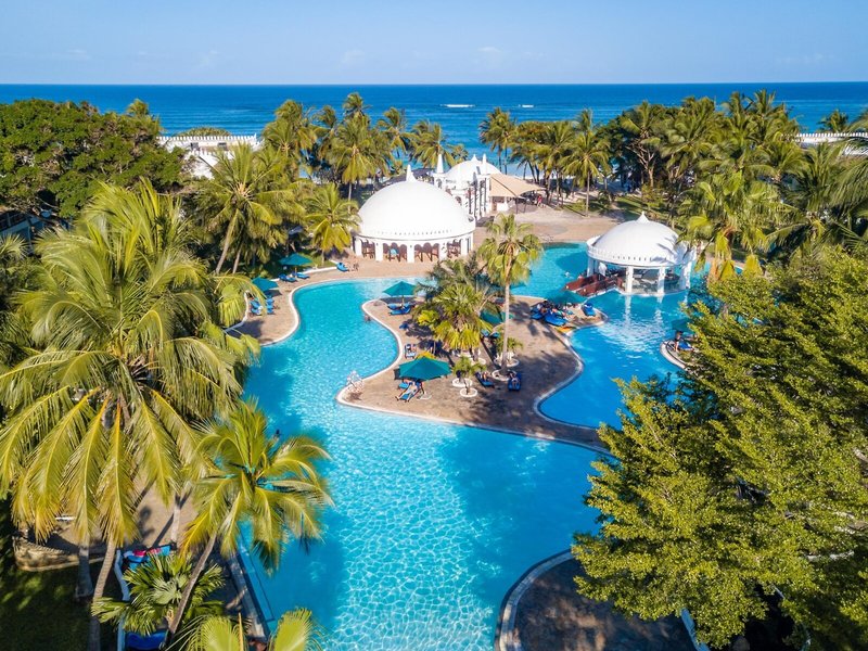 Southern Palms Beach Resort 4