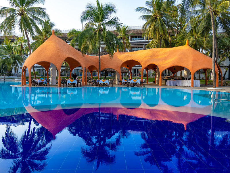 Southern Palms Beach Resort 25