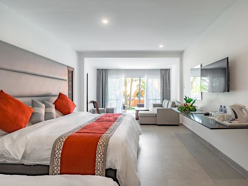 Southern Palms Beach Resort 38