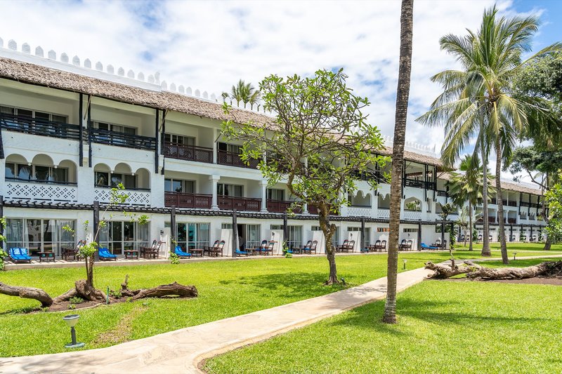 Southern Palms Beach Resort 10