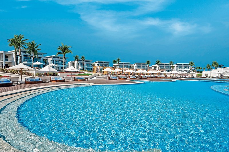Rixos Premium Magawish Suites & Villas 8