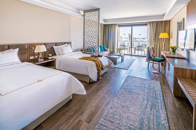 Rixos Premium Magawish Suites & Villas 11