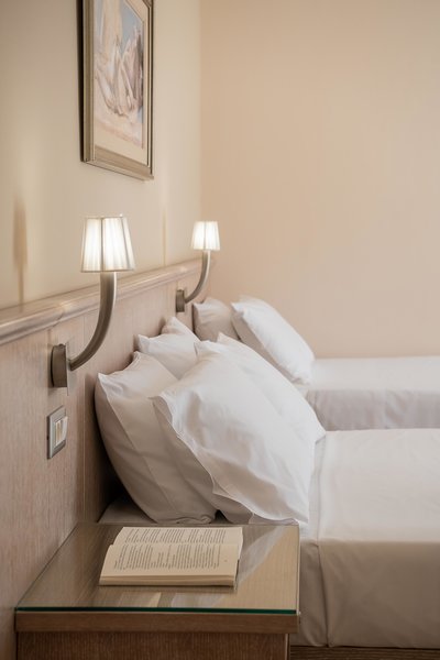 Magda Hotel 41