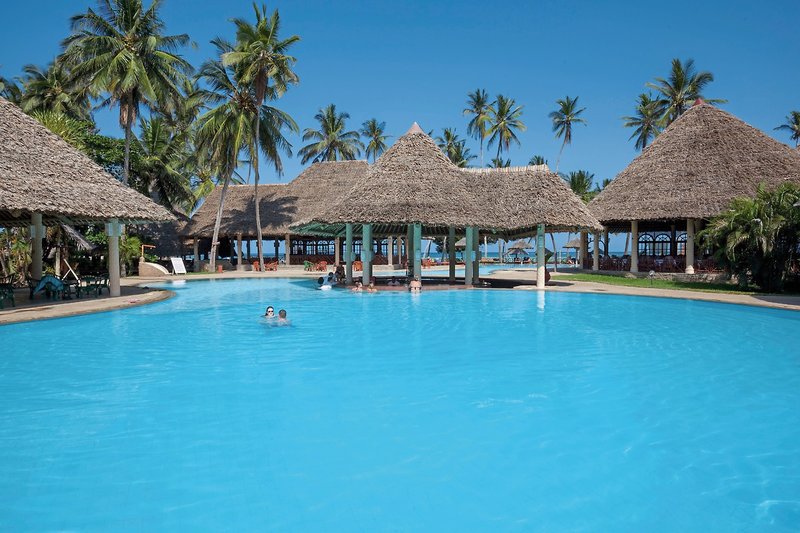 Neptune Paradise Beach Resort & Spa 3