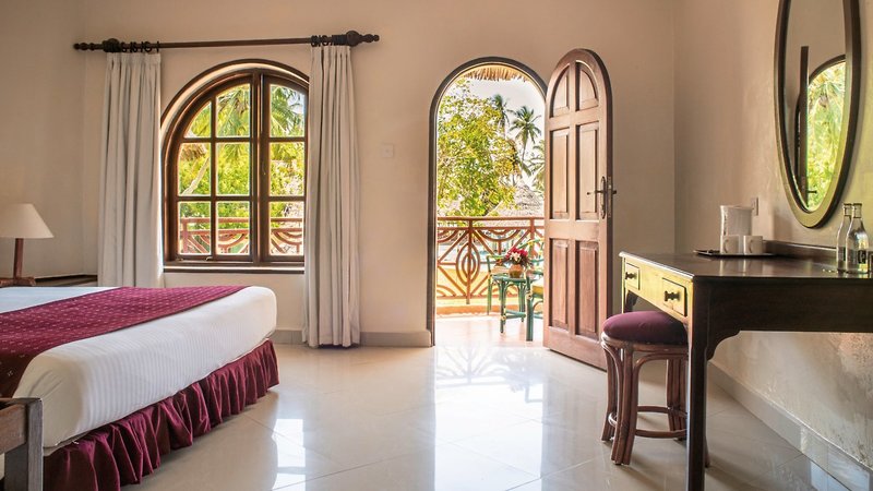 Neptune Paradise Beach Resort & Spa 12
