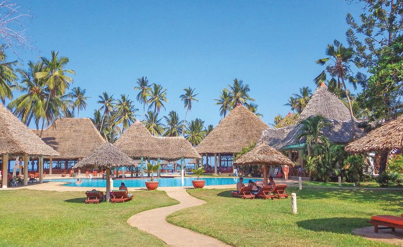 Neptune Paradise Beach Resort & Spa 6