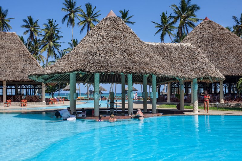 Neptune Paradise Beach Resort & Spa 8