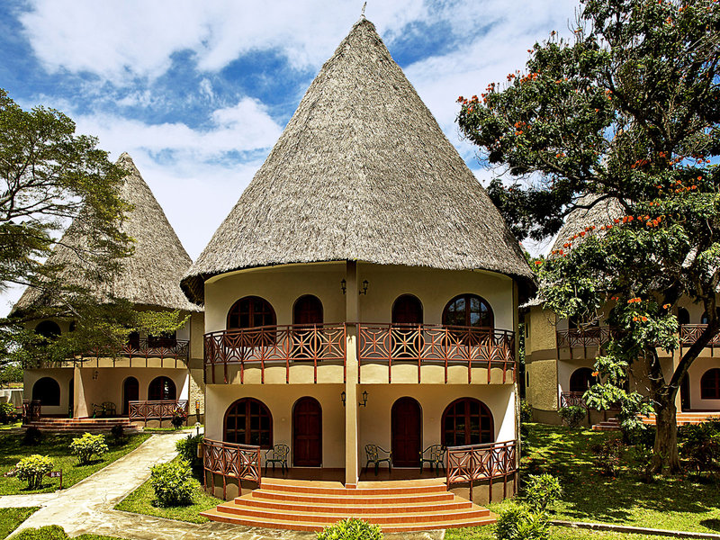 Neptune Paradise Beach Resort & Spa 2