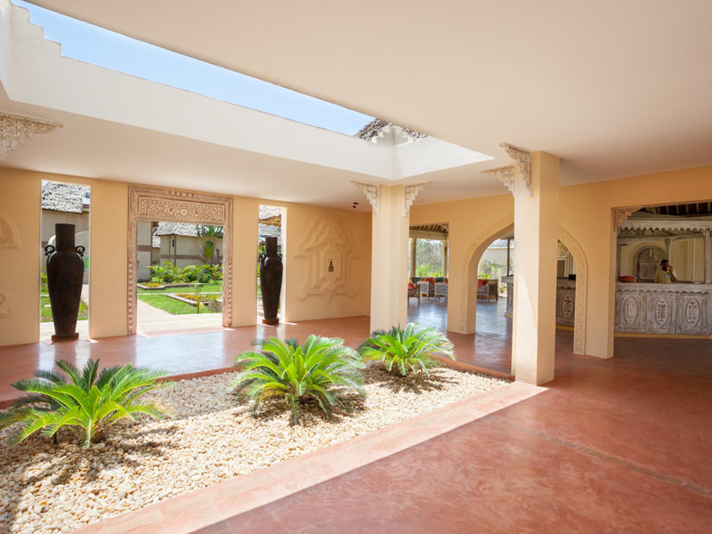 Neptune Paradise Beach Resort & Spa 10