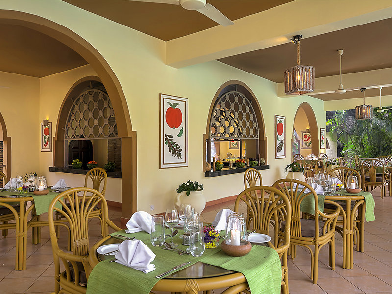 Neptune Paradise Beach Resort & Spa 7