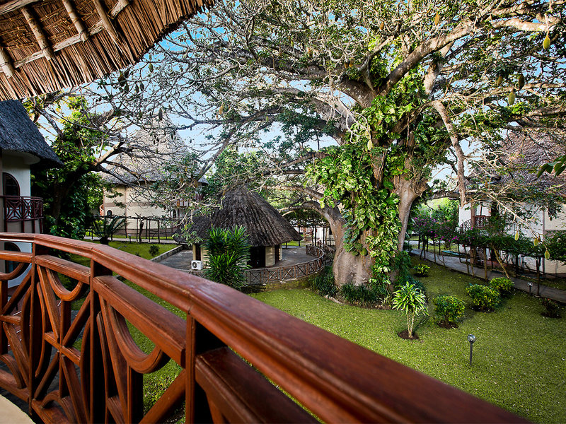 Neptune Paradise Beach Resort & Spa 8