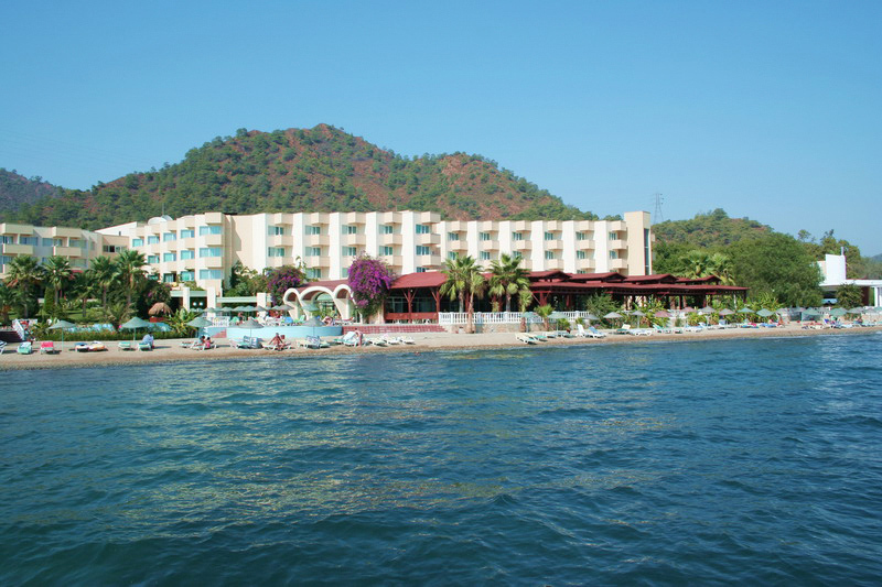 Fortezza Beach Resort 1