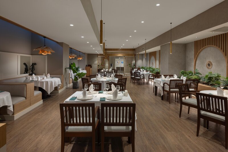 Seven Seas Hotel Life 157