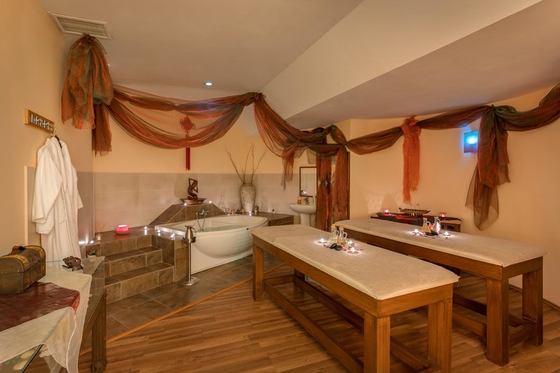 Seven Seas Hotel Life 36