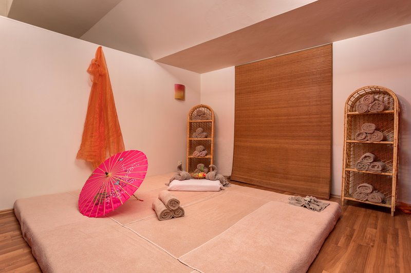 Seven Seas Hotel Life 38