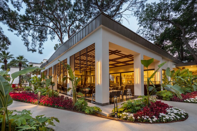 Seven Seas Hotel Life 46