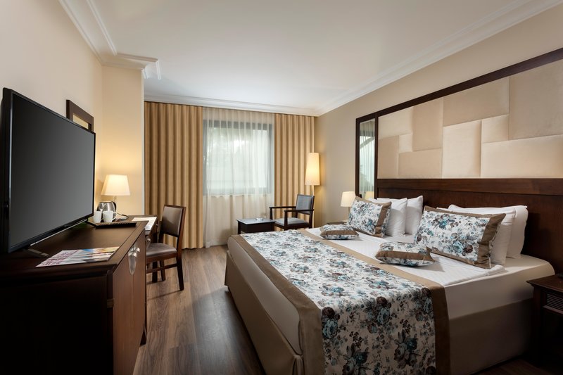 Seven Seas Hotel Life 95