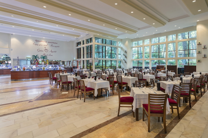 Seven Seas Hotel Life 202