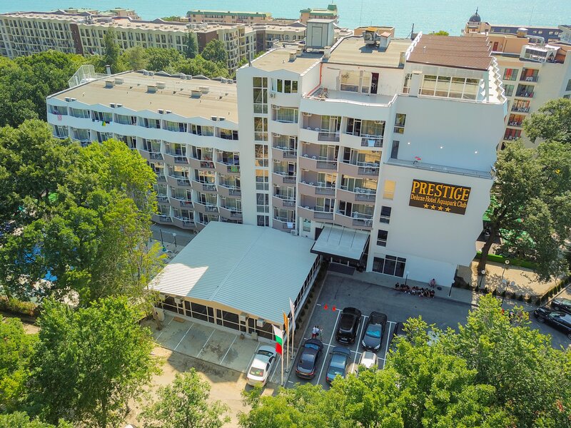Prestige Deluxe Hotel Aquapark Club 32