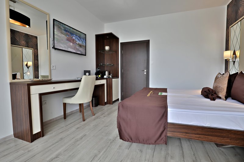 Prestige Deluxe Hotel Aquapark Club 35