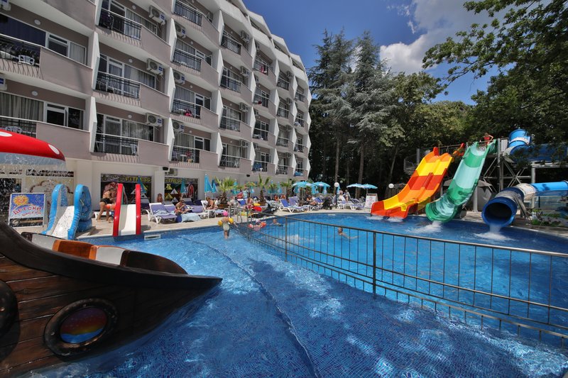 Prestige Deluxe Hotel Aquapark Club 56