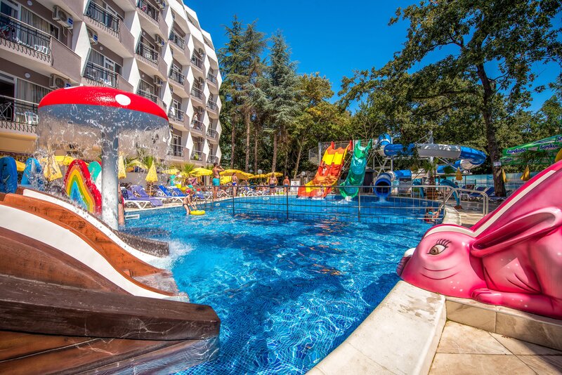 Prestige Deluxe Hotel Aquapark Club 66