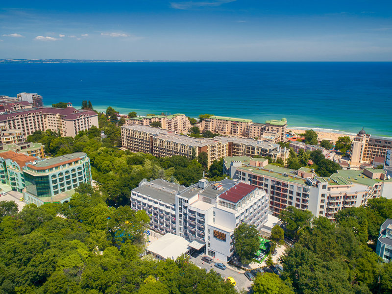 Prestige Deluxe Aquapark Club  3