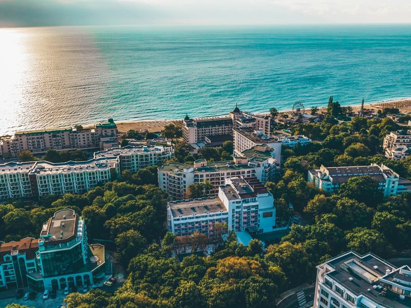 Prestige Deluxe Aquapark Club  10