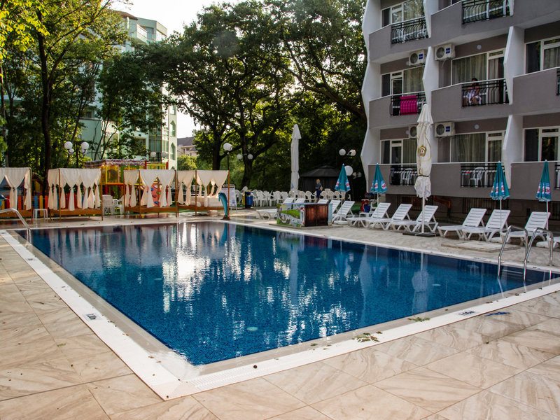 Prestige Deluxe Aquapark Club  16