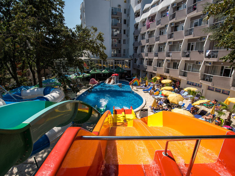 Prestige Deluxe Aquapark Club  24